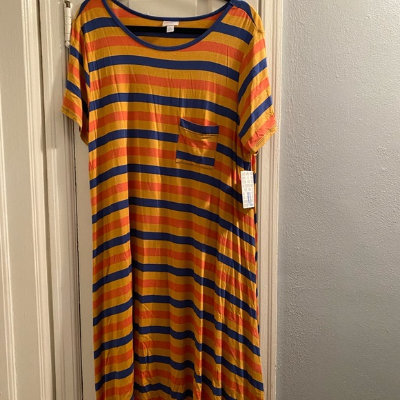 LuLaRoe Dresses & Skirts - LuLaRoe Carly Dress NWT